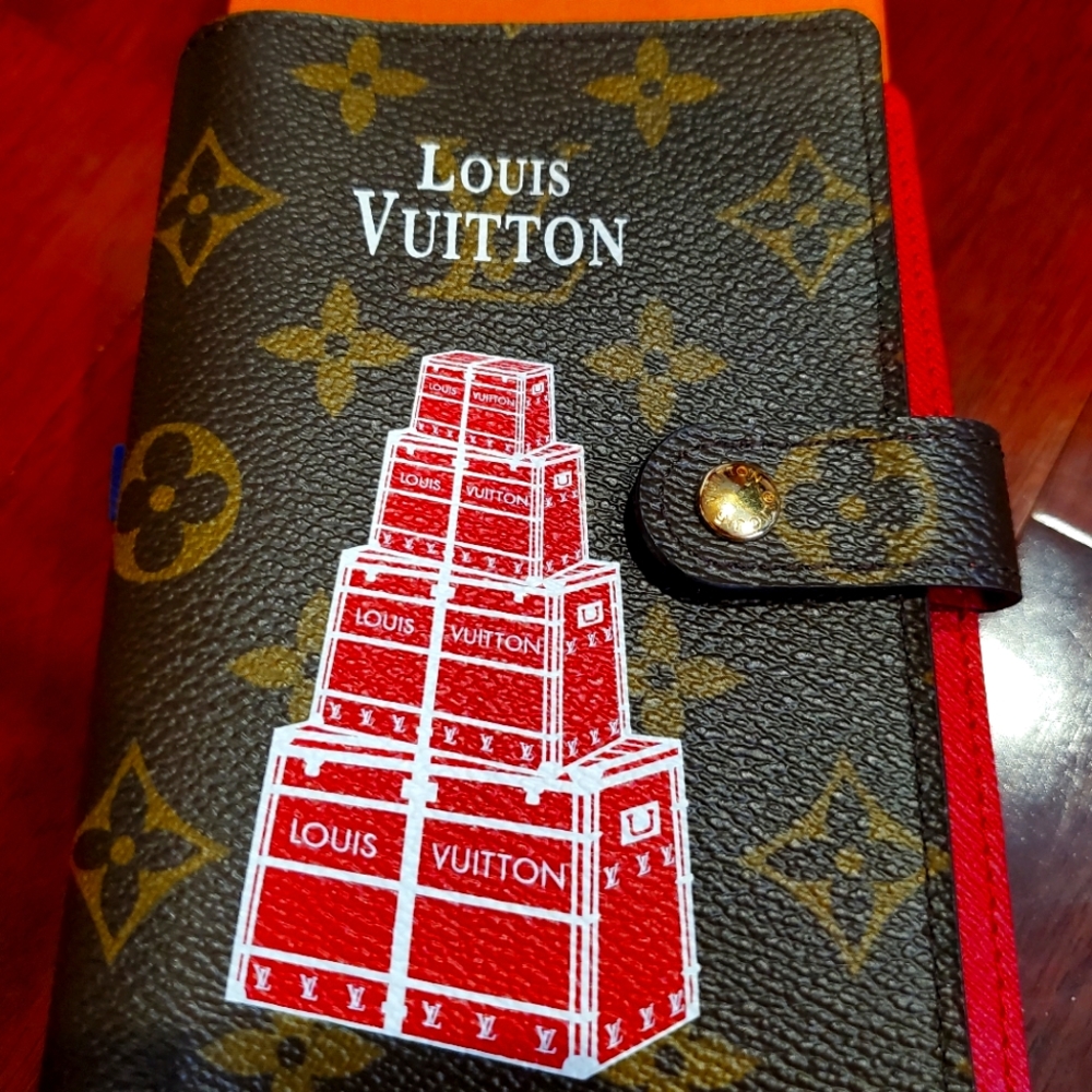 Rare trunk passport or card holder